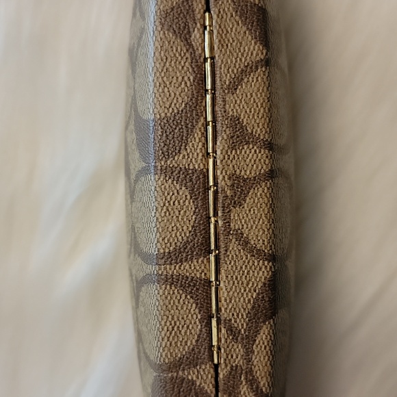 Coach Brown Logo Eyeglass Case - Picture 4 of 6